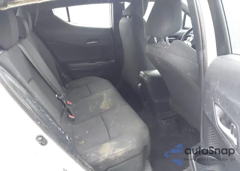 2019 Toyota C-Hr Xle z USA, uszkodzony, nr VIN NMTKHMBX8KR072016